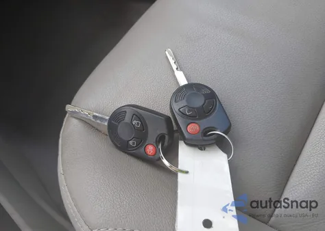 2013 Ford Escape Sel z USA, uszkodzony, nr VIN 1FMCU0HX9DUB44238